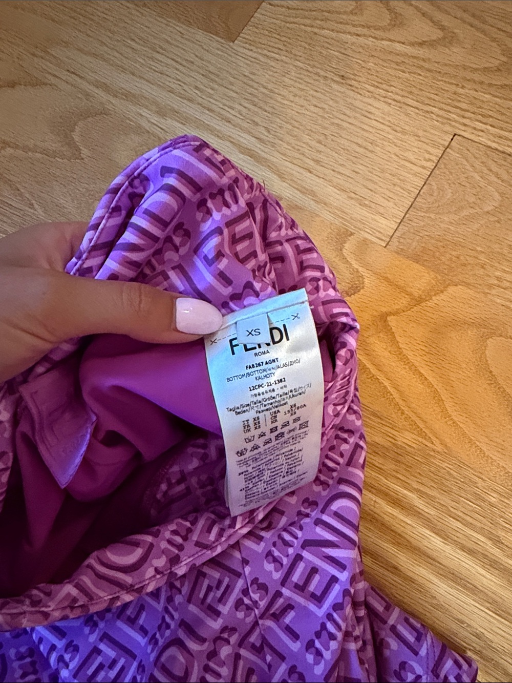 Fendi SKIMS Pink-Purple Logo Bike Shorts - Picture 6 of 6
